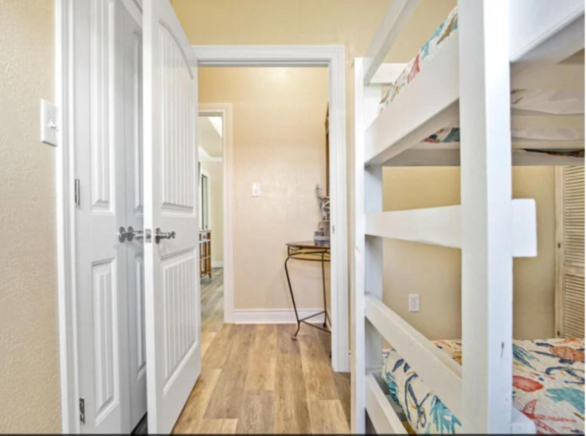 Fancy Nancy 2 Min Walk To Beach, Lyft, Pet-Friendly Bolivar Peninsula Exterior foto