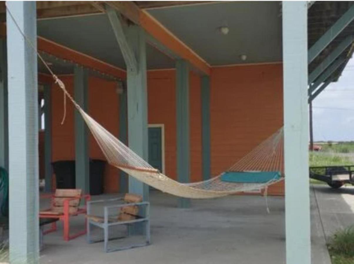 Fancy Nancy 2 Min Walk To Beach, Lyft, Pet-Friendly Bolivar Peninsula Exterior foto